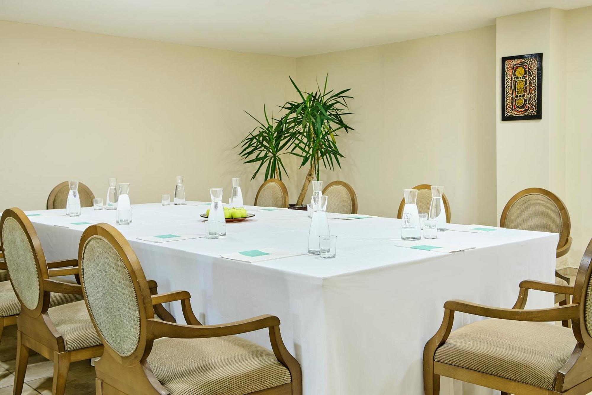 ホテル イベロスター サイディア エクステリア 写真 Meeting room